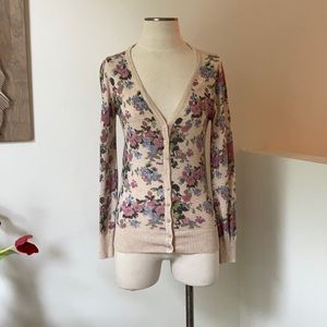 ❤️ Flowered Cardigan
